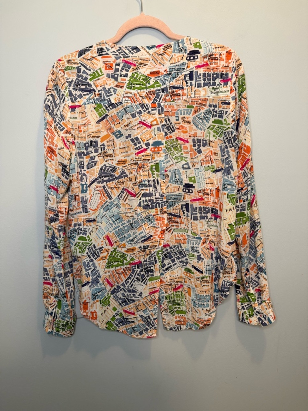 Maeve by Anthropologie Cartography London Map Print Blouse Top Size 4 - Picture 3 of 7